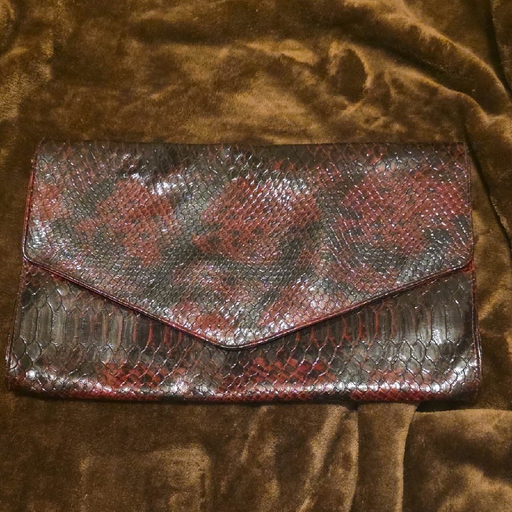 Joan Rivers Red and Black Snakeskin Clutch